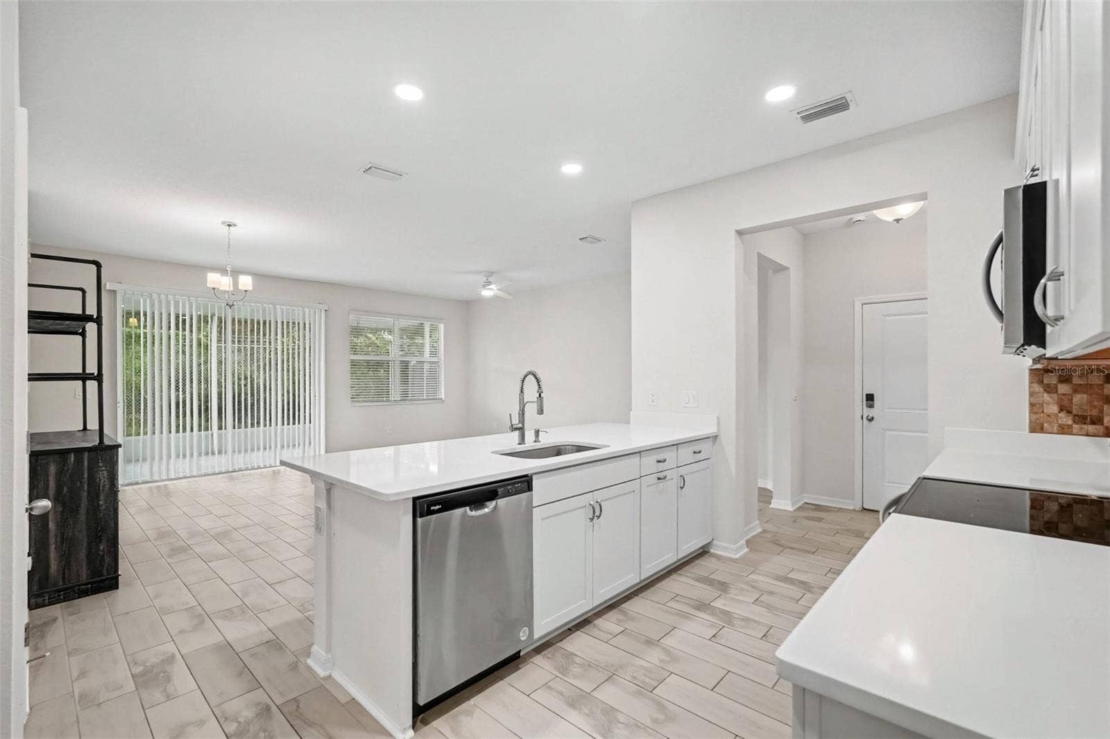 9669 SWEETWELL PLACE, Riverview, FL 33569 9669 SWEETWELL PLACE, Riverview, FL 33569