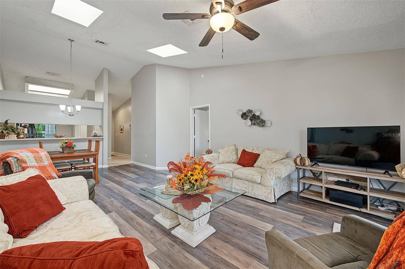 2771 SUMMERDALE DRIVE, #7, Clearwater, FL 33761 2771 SUMMERDALE DRIVE, #7, Clearwater, FL 33761