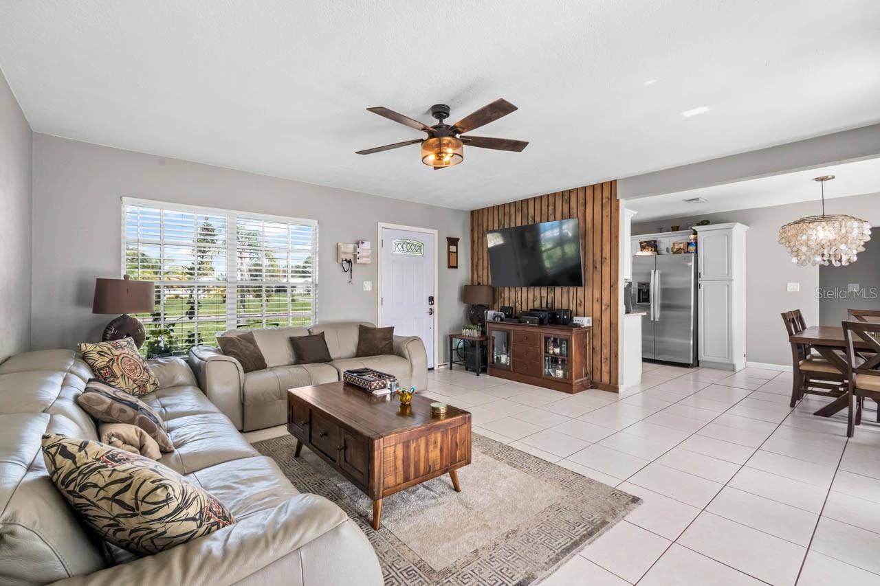 500 FLORIDA CIRCLE S, Apollo Beach, FL 33572 500 FLORIDA CIRCLE S, Apollo Beach, FL 33572