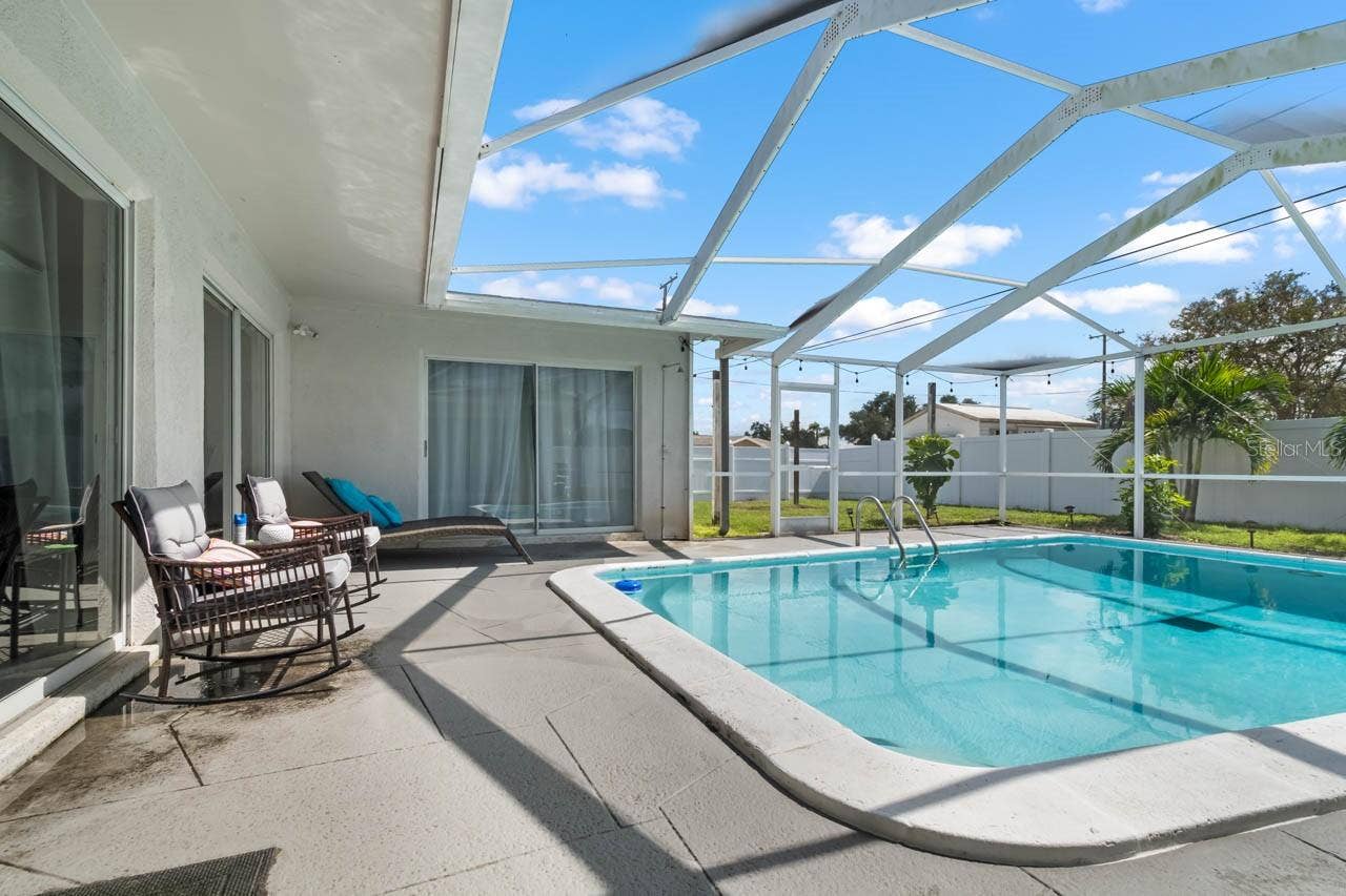 500 FLORIDA CIRCLE S, Apollo Beach, FL 33572 500 FLORIDA CIRCLE S, Apollo Beach, FL 33572
