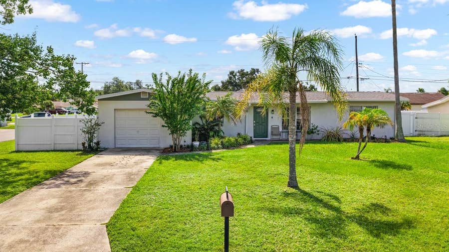 Property photo for 500 FLORIDA CIRCLE S, Apollo Beach, FL