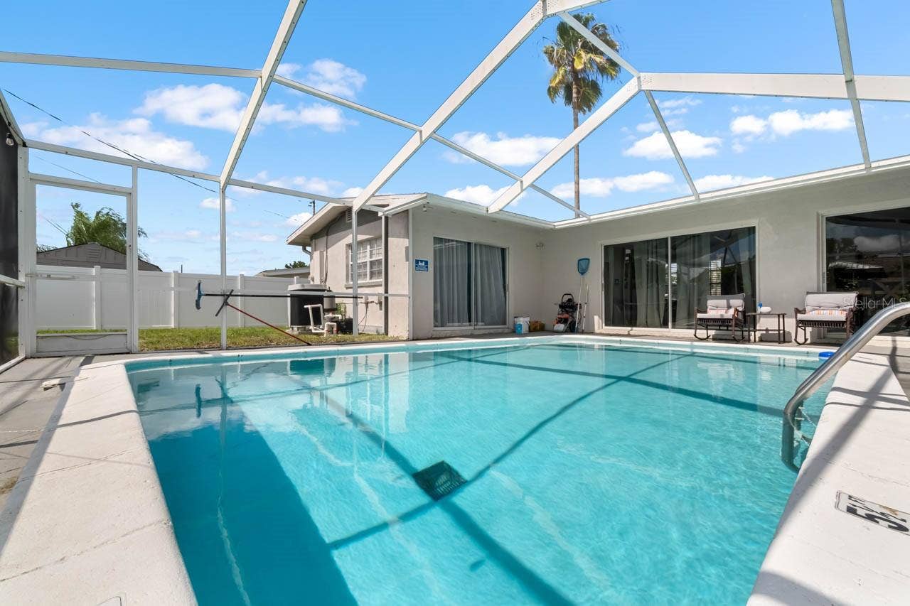500 FLORIDA CIRCLE S, Apollo Beach, FL 33572 500 FLORIDA CIRCLE S, Apollo Beach, FL 33572