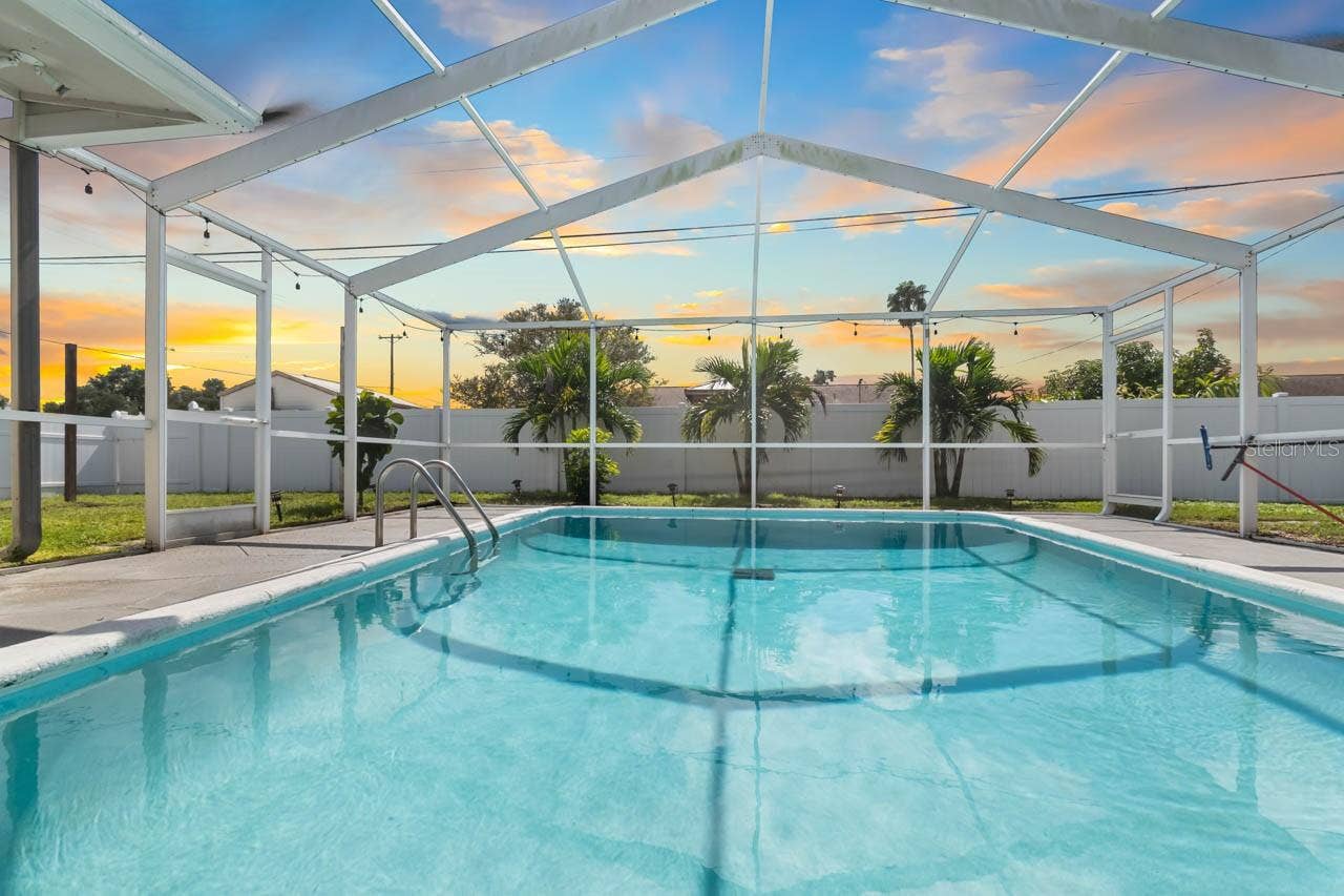 500 FLORIDA CIRCLE S, Apollo Beach, FL 33572 500 FLORIDA CIRCLE S, Apollo Beach, FL 33572