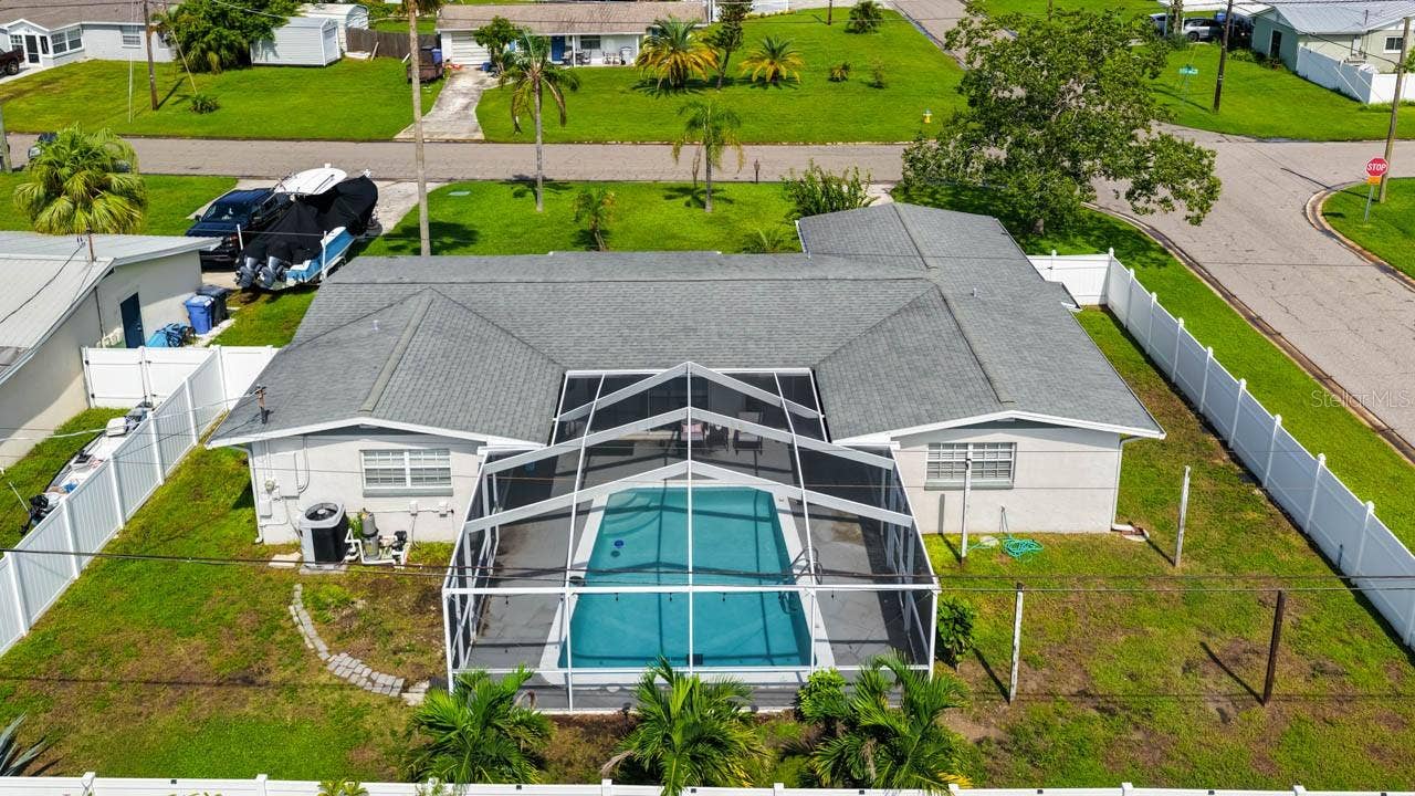 500 FLORIDA CIRCLE S, Apollo Beach, FL 33572 500 FLORIDA CIRCLE S, Apollo Beach, FL 33572