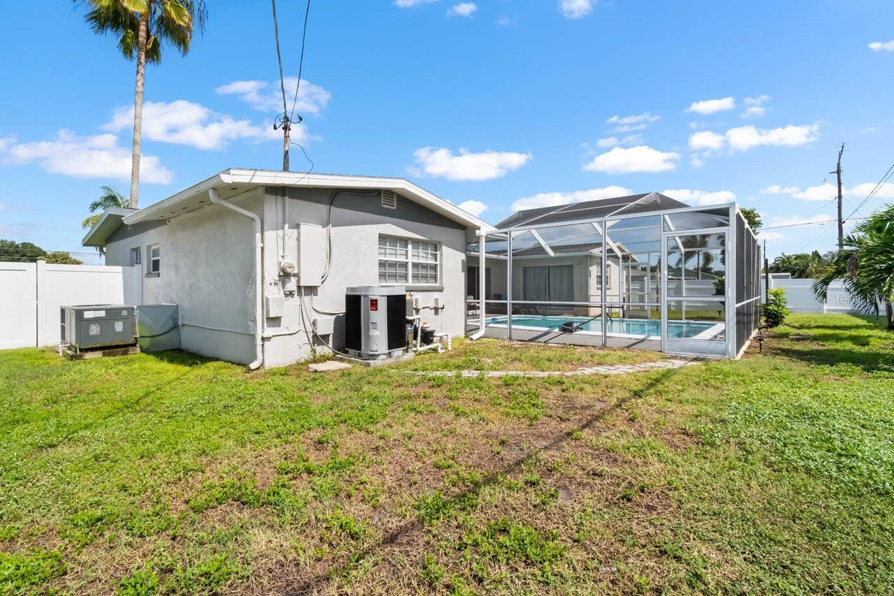 500 FLORIDA CIRCLE S, Apollo Beach, FL 33572 500 FLORIDA CIRCLE S, Apollo Beach, FL 33572