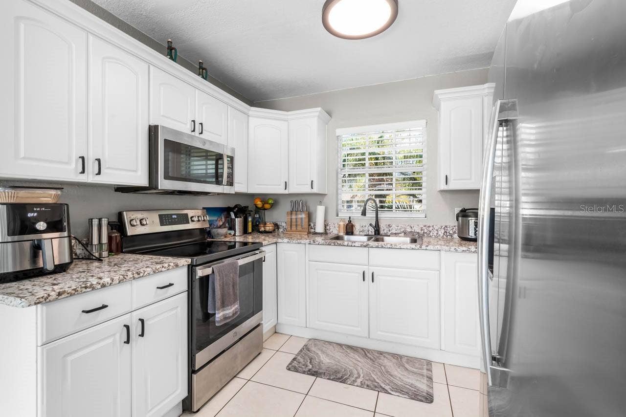 500 FLORIDA CIRCLE S, Apollo Beach, FL 33572 500 FLORIDA CIRCLE S, Apollo Beach, FL 33572