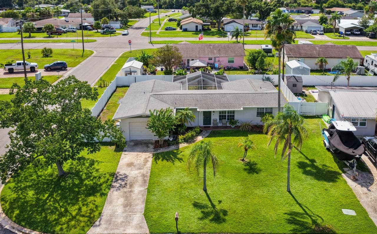 500 FLORIDA CIRCLE S, Apollo Beach, FL 33572 500 FLORIDA CIRCLE S, Apollo Beach, FL 33572