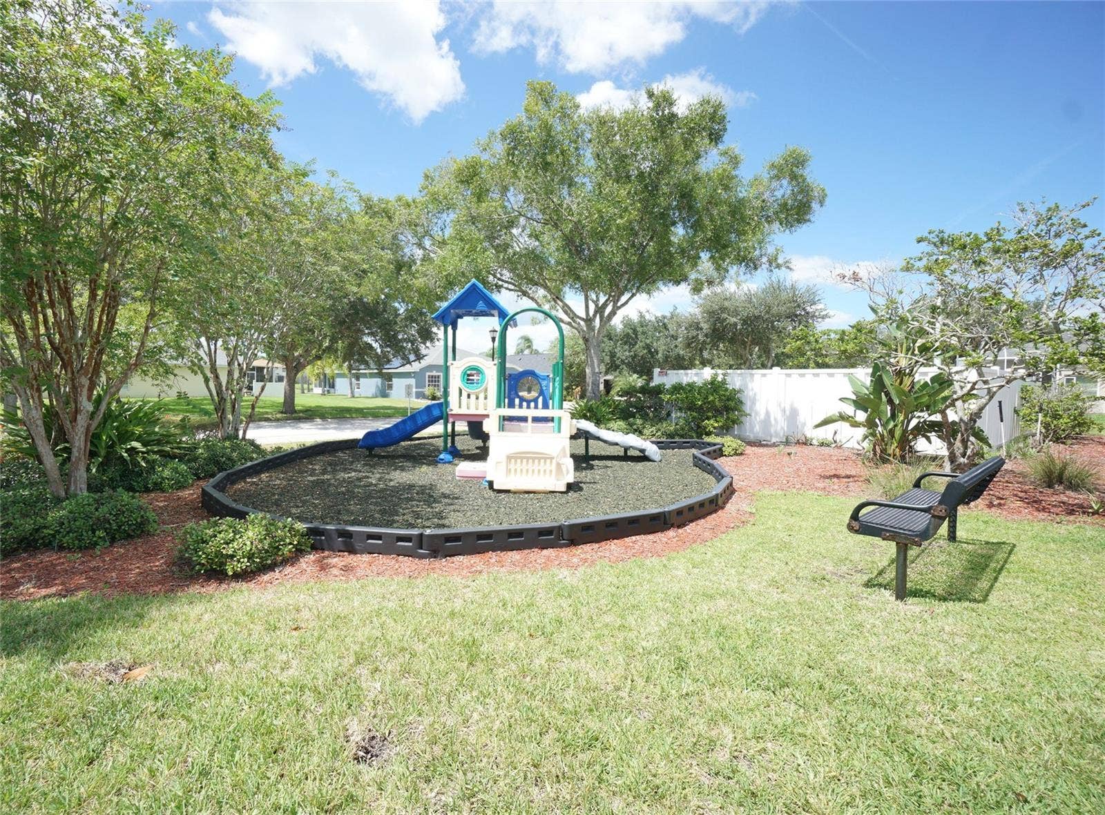 12239 COUNTRY WHITE CIRCLE, Tampa, FL 33635 12239 COUNTRY WHITE CIRCLE, Tampa, FL 33635