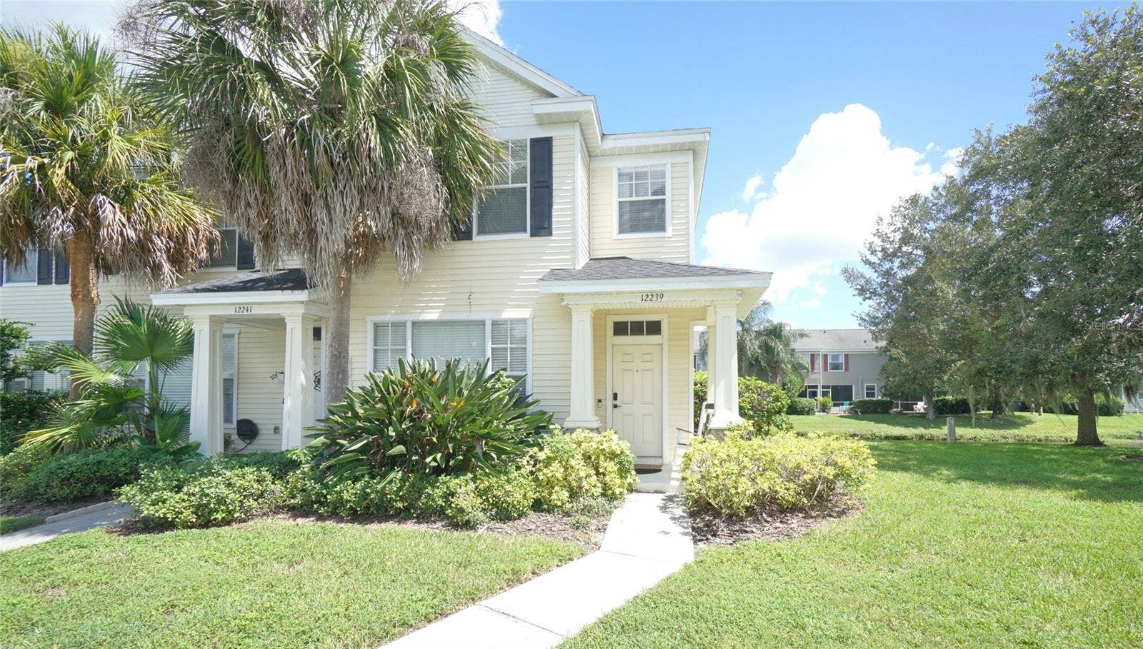 12239 COUNTRY WHITE CIRCLE, Tampa, FL 33635 12239 COUNTRY WHITE CIRCLE, Tampa, FL 33635