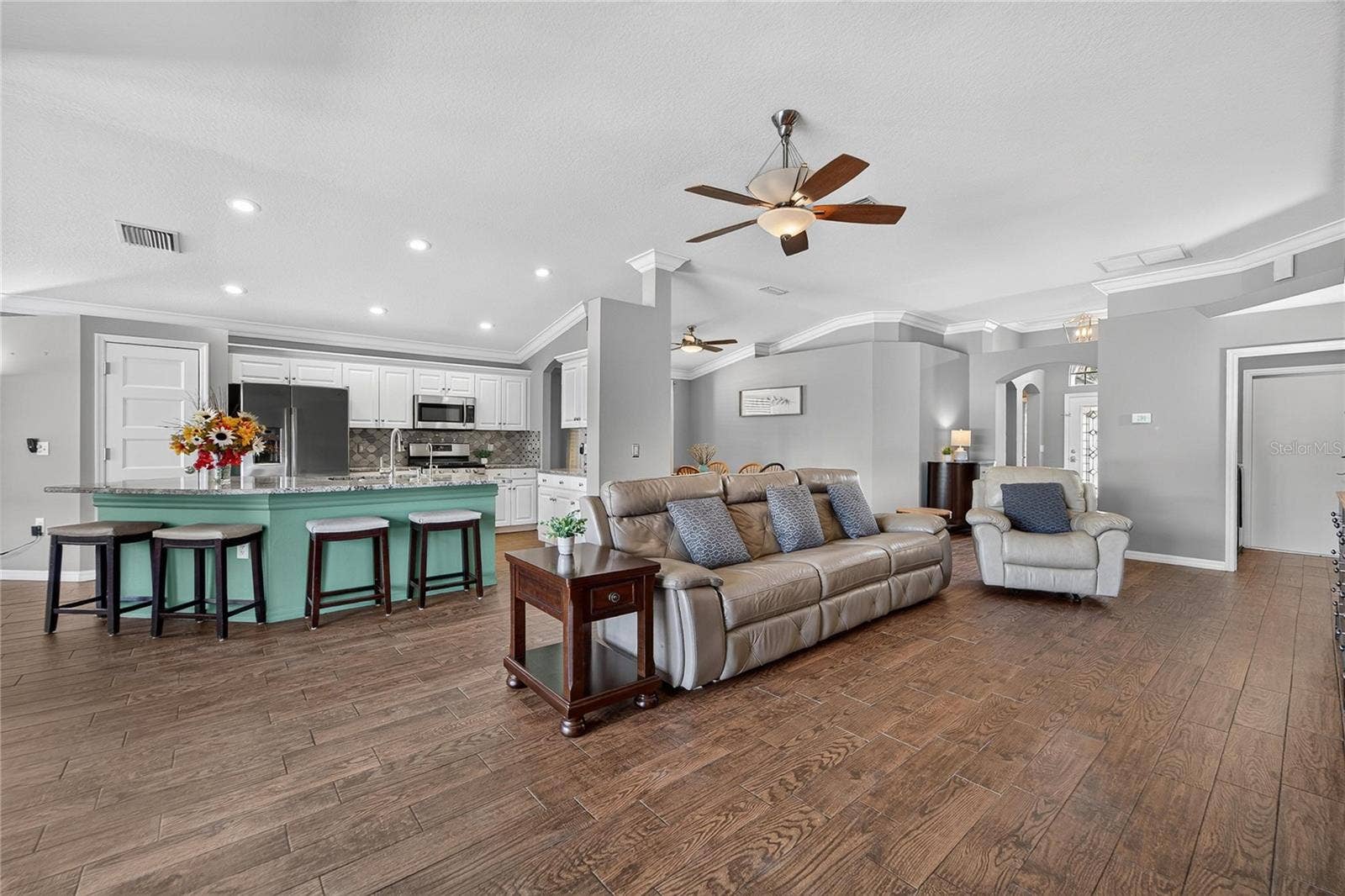 1750 LEYBOURNE LOOP, Wesley Chapel, FL 33543