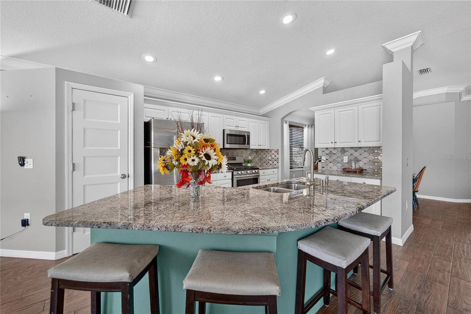 1750 LEYBOURNE LOOP, Wesley Chapel, FL 33543