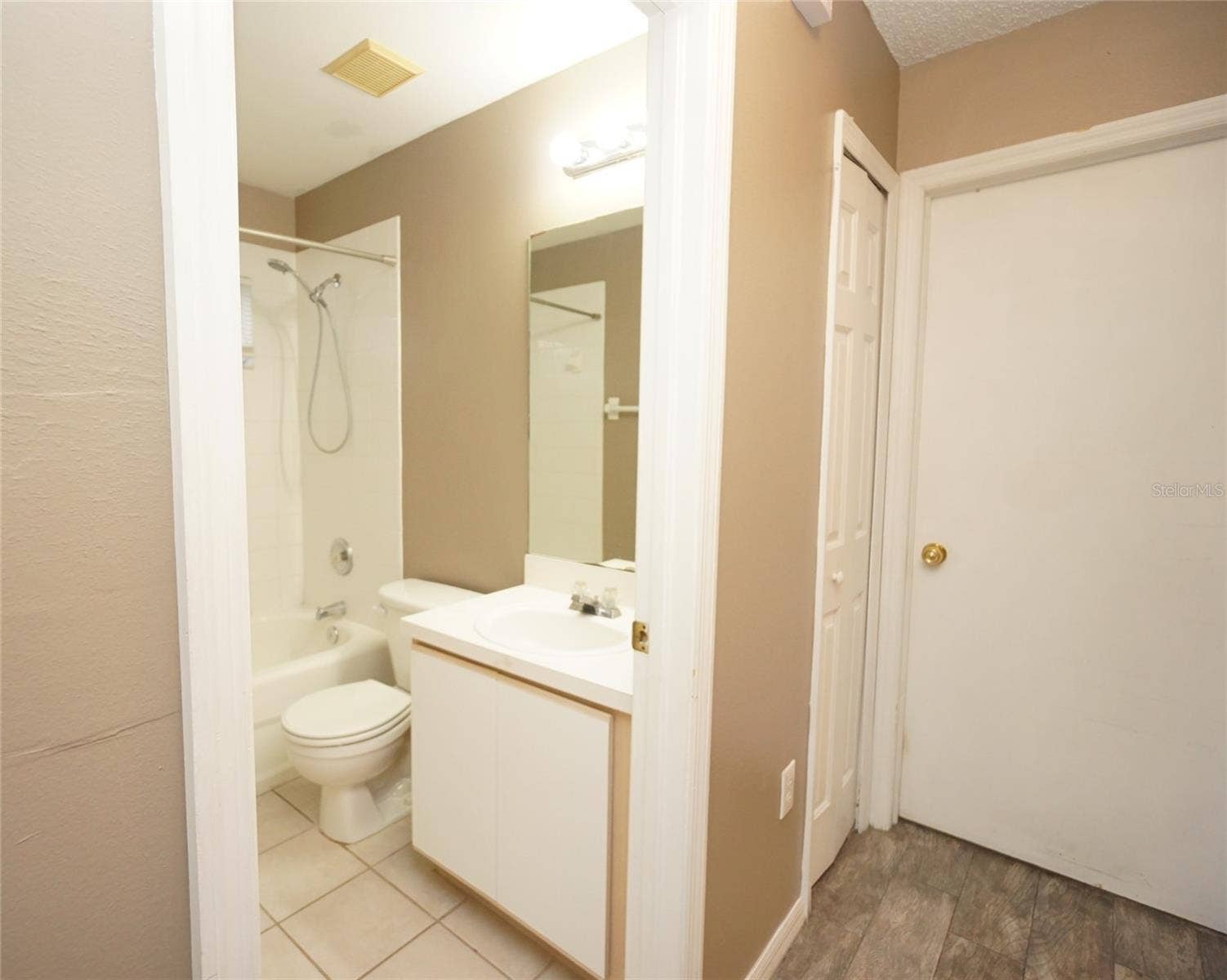 3106 PINE TOP DRIVE, Valrico, FL 33594 3106 PINE TOP DRIVE, Valrico, FL 33594