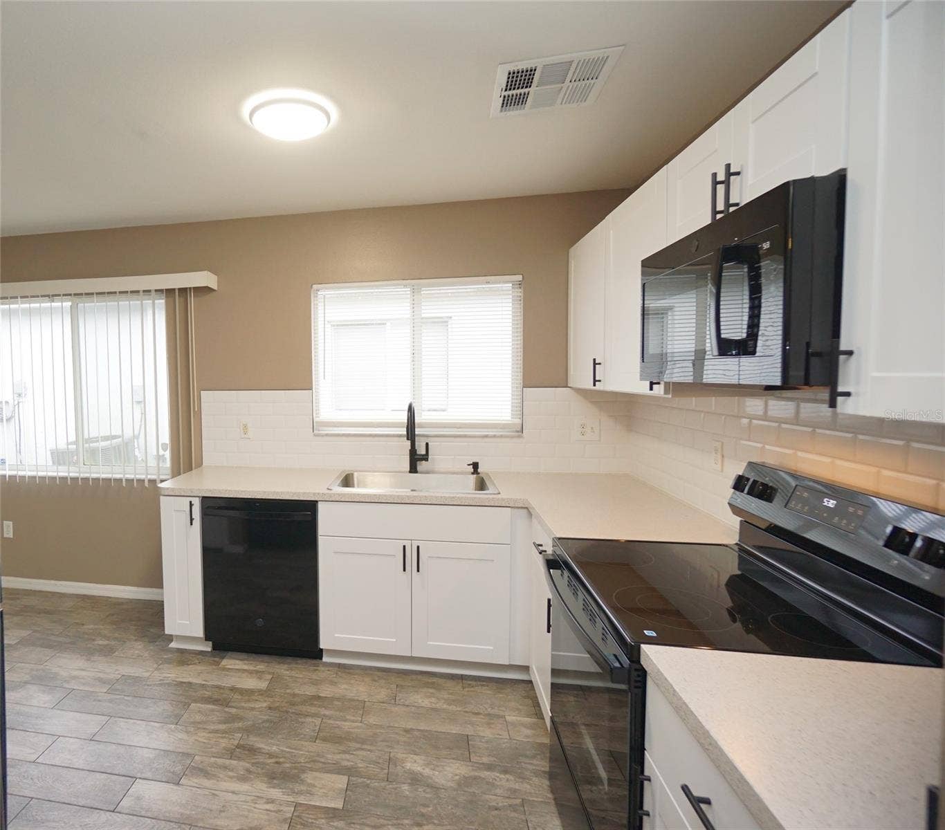 3106 PINE TOP DRIVE, Valrico, FL 33594 3106 PINE TOP DRIVE, Valrico, FL 33594