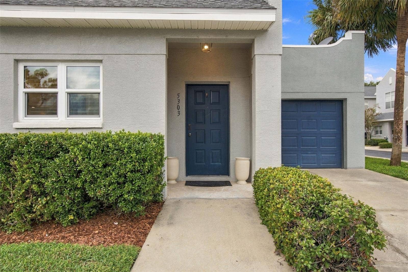 5303 POINT PLEASANT LANE, Tampa, FL 33611 Front Entrance