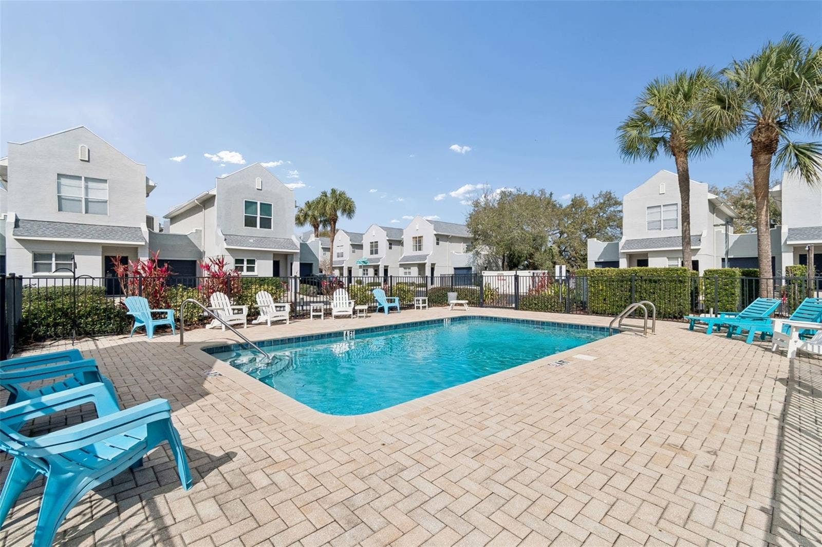 5303 POINT PLEASANT LANE, Tampa, FL 33611 Community Pool