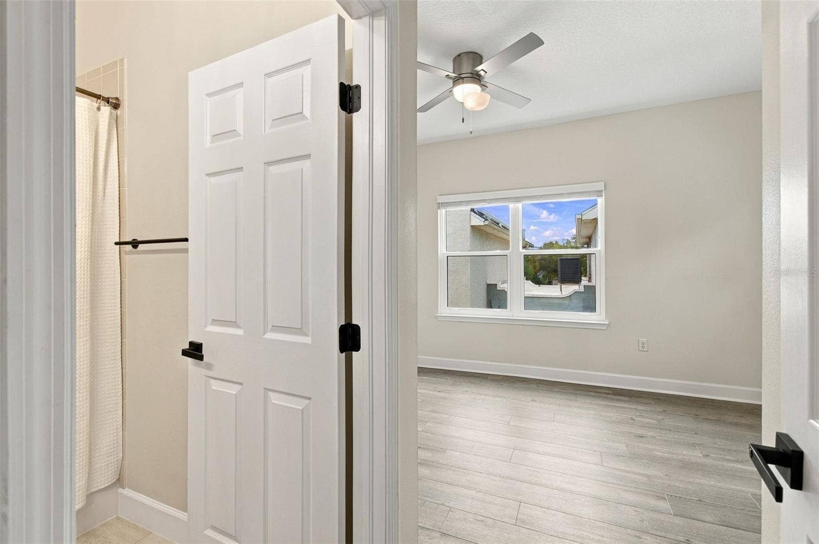 5303 POINT PLEASANT LANE, Tampa, FL 33611 Secondary Bedroom Entry
