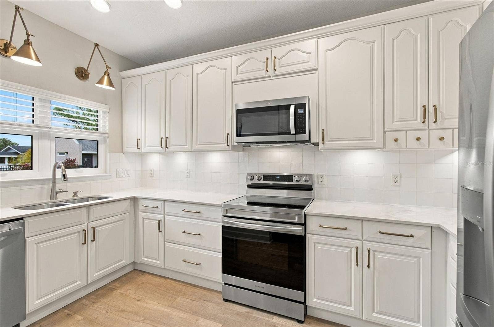 5303 POINT PLEASANT LANE, Tampa, FL 33611 Renovated Kitchen