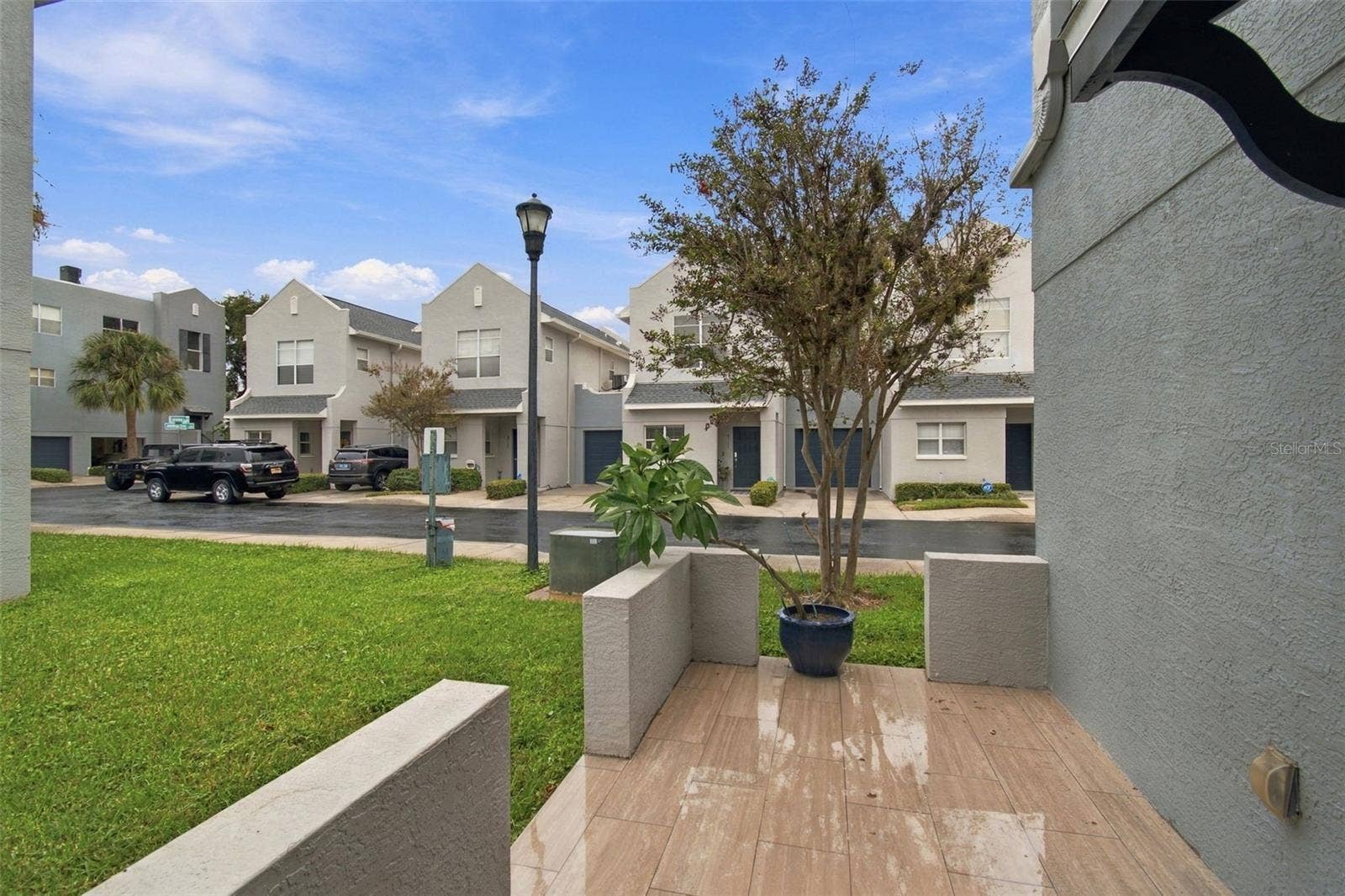 5303 POINT PLEASANT LANE, Tampa, FL 33611 Back Patio