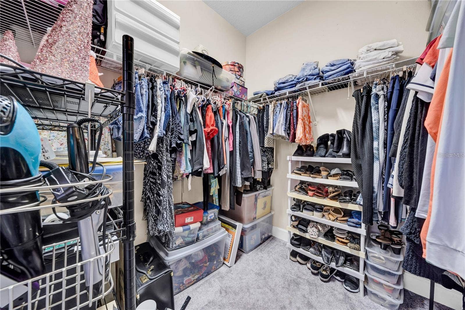 614 105TH LANE N, St Petersburg, FL 33716 Plenty of Storage with the Primary Walk-In Closet