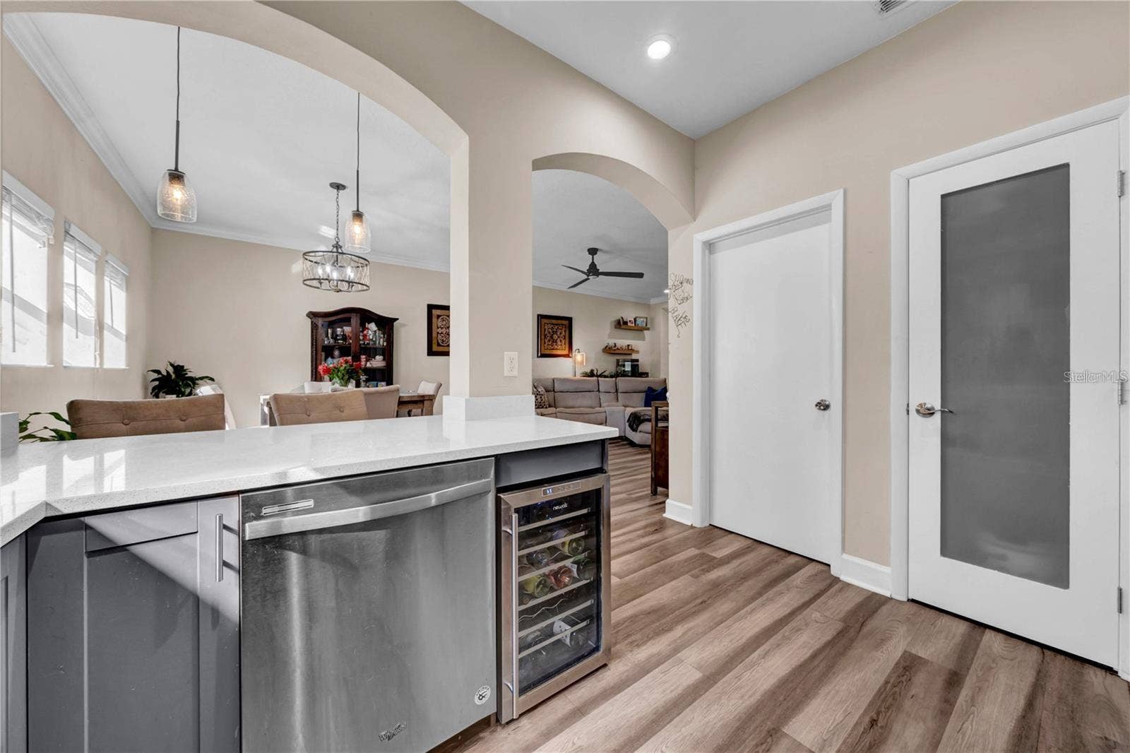 614 105TH LANE N, St Petersburg, FL 33716 Take a seat at the island