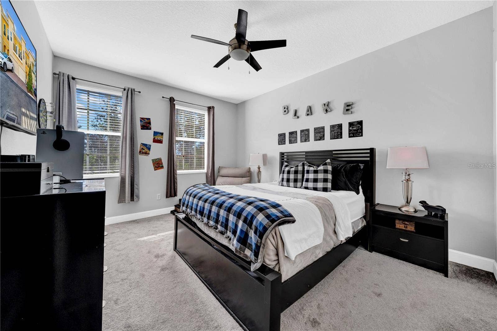 614 105TH LANE N, St Petersburg, FL 33716 Radiant and Bright