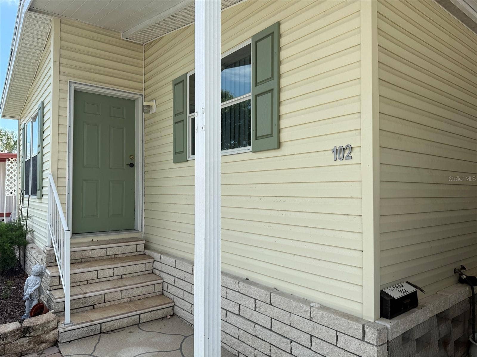 7880 54TH AVENUE N, #102, St Petersburg, FL 33709 7880 54TH AVENUE N, #102, St Petersburg, FL 33709