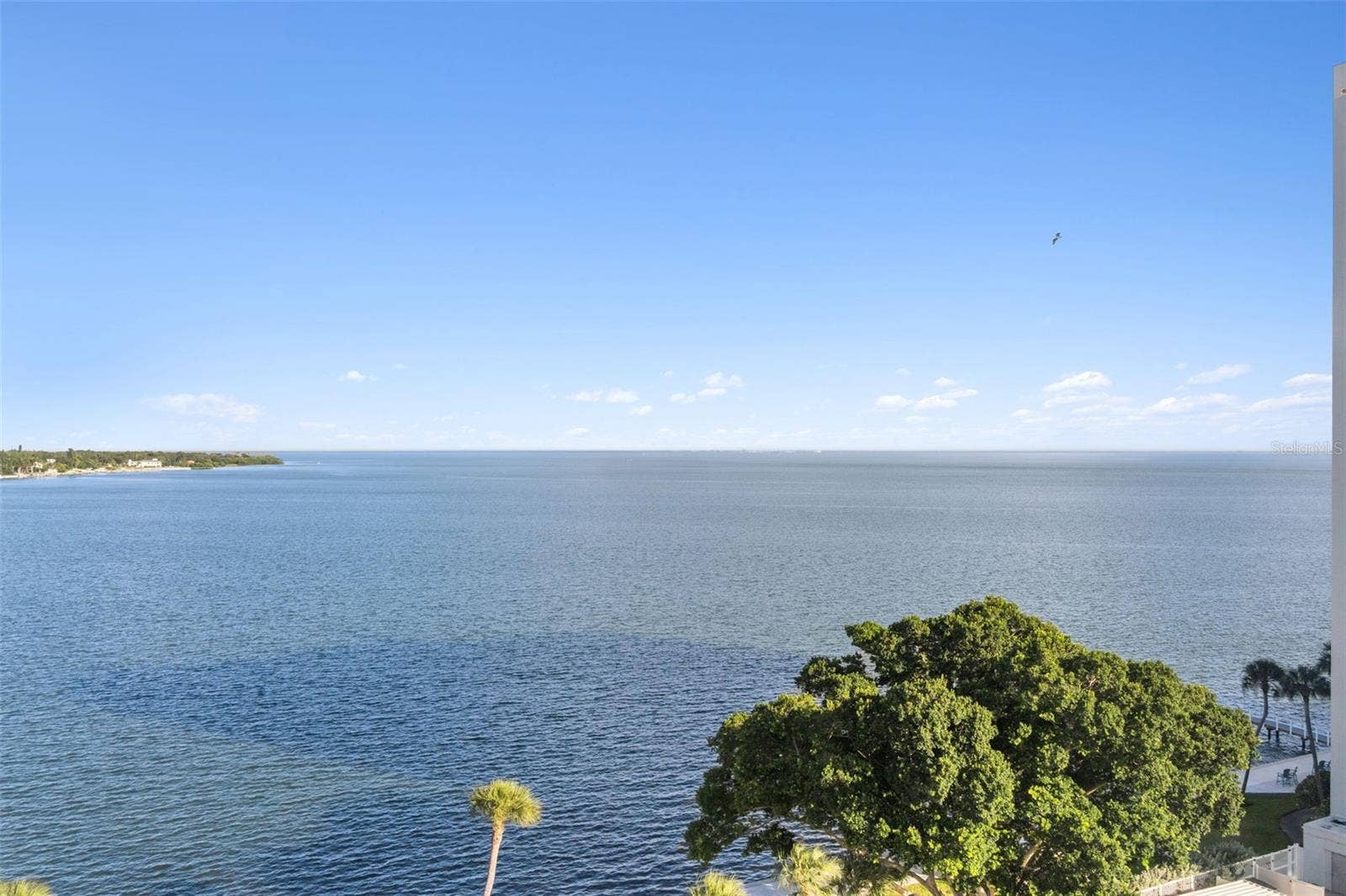 7100 SUNSHINE SKYWAY LANE S, #901, St Petersburg, FL 33711