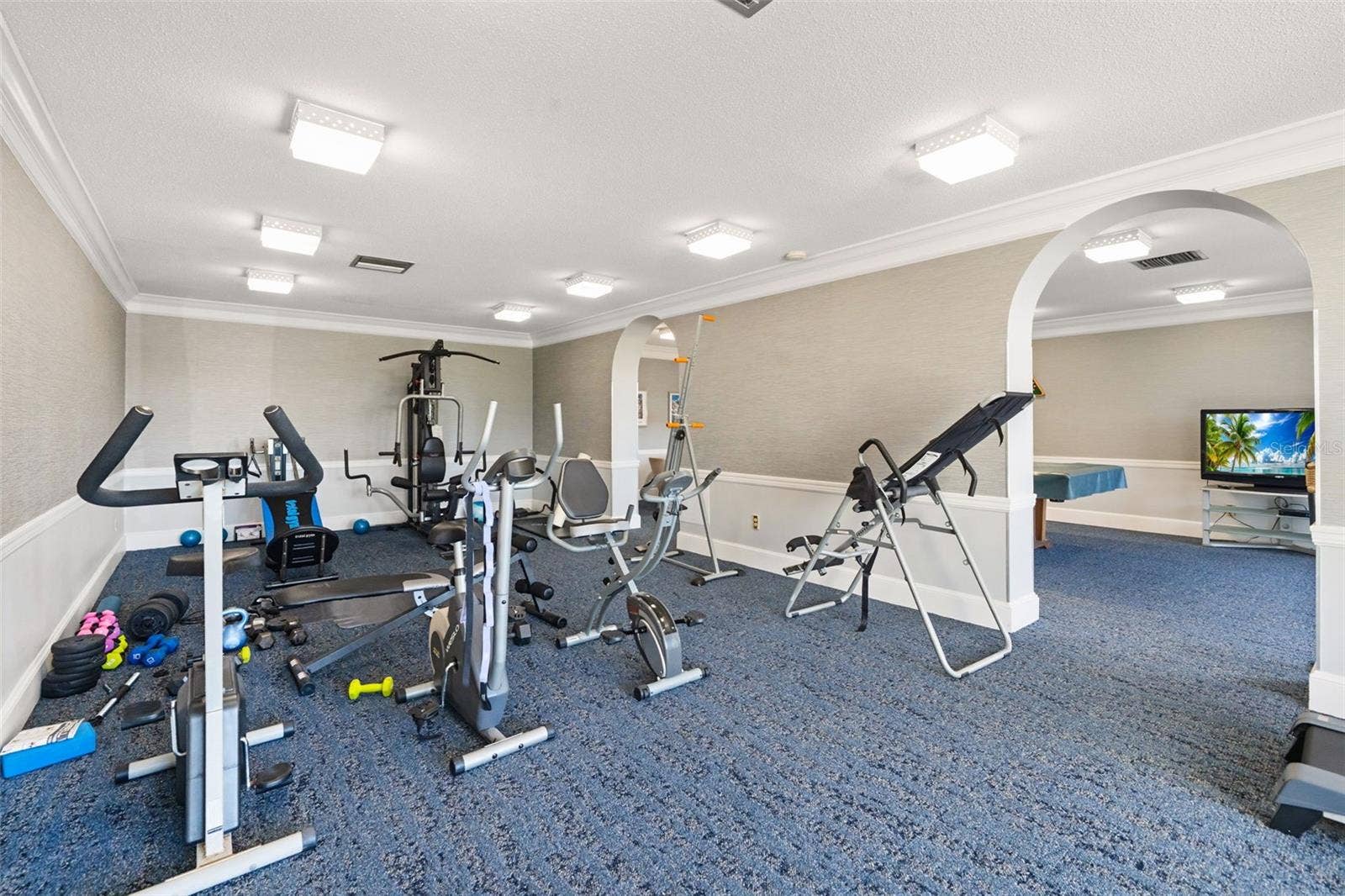 7100 SUNSHINE SKYWAY LANE S, #901, St Petersburg, FL 33711