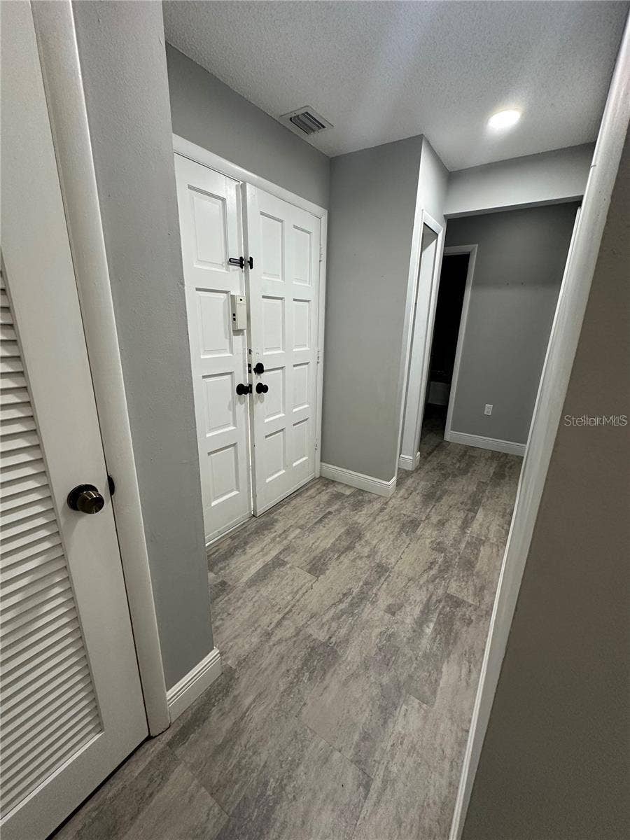 514 WINDRUSH BAY DRIVE, Tarpon Springs, FL 34689 514 WINDRUSH BAY DRIVE, Tarpon Springs, FL 34689