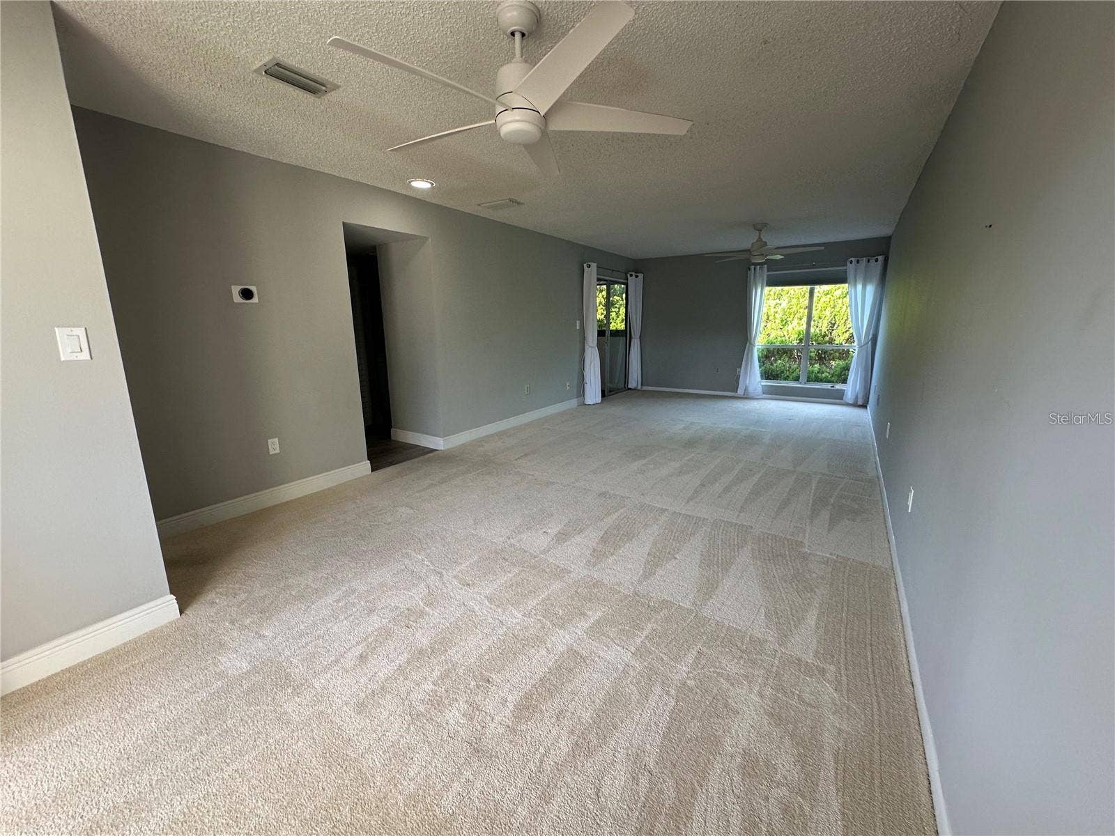 514 WINDRUSH BAY DRIVE, Tarpon Springs, FL 34689 514 WINDRUSH BAY DRIVE, Tarpon Springs, FL 34689