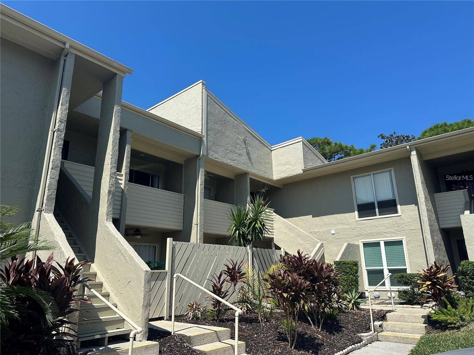 514 WINDRUSH BAY DRIVE, Tarpon Springs, FL 34689 514 WINDRUSH BAY DRIVE, Tarpon Springs, FL 34689
