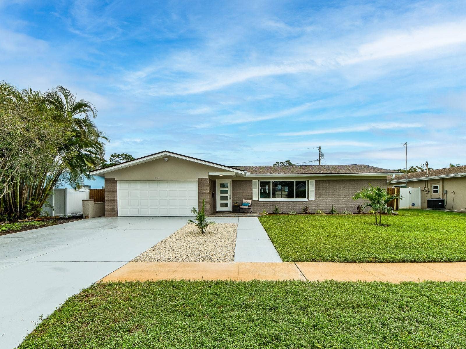 1825 YALE DRIVE, Clearwater, FL 33765