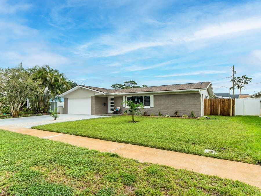 Property photo for 1825 YALE DRIVE, Clearwater, FL