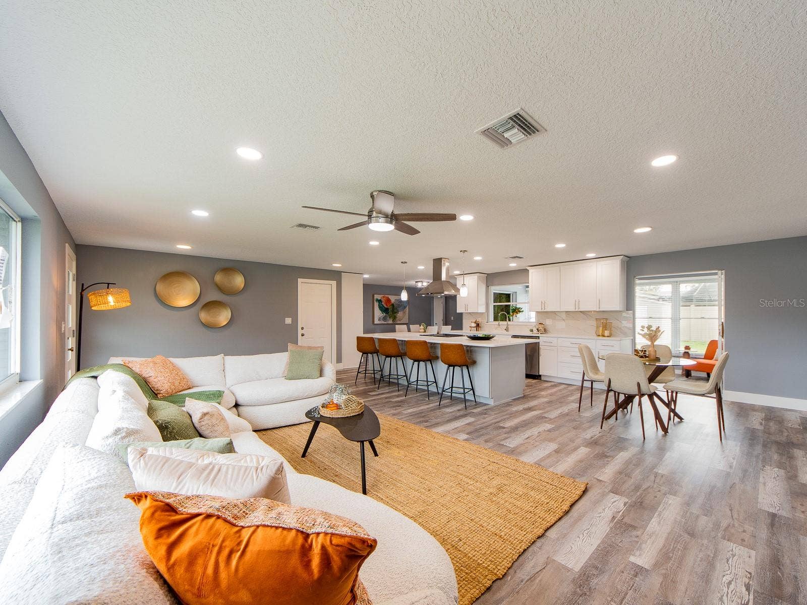 1825 YALE DRIVE, Clearwater, FL 33765