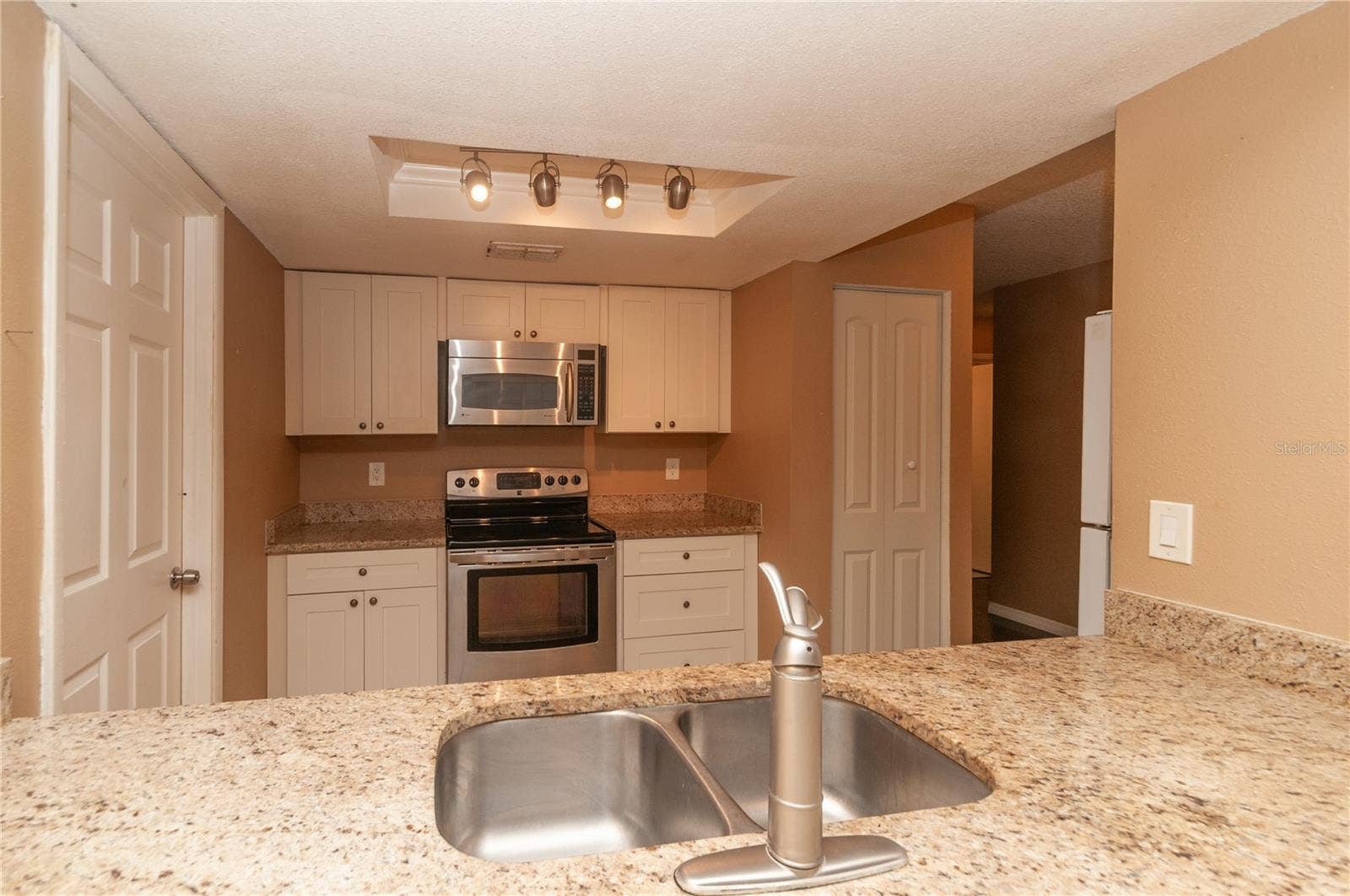 5117 BROOKSIDE LANE, New Port Richey, FL 34653 5117 BROOKSIDE LANE, New Port Richey, FL 34653