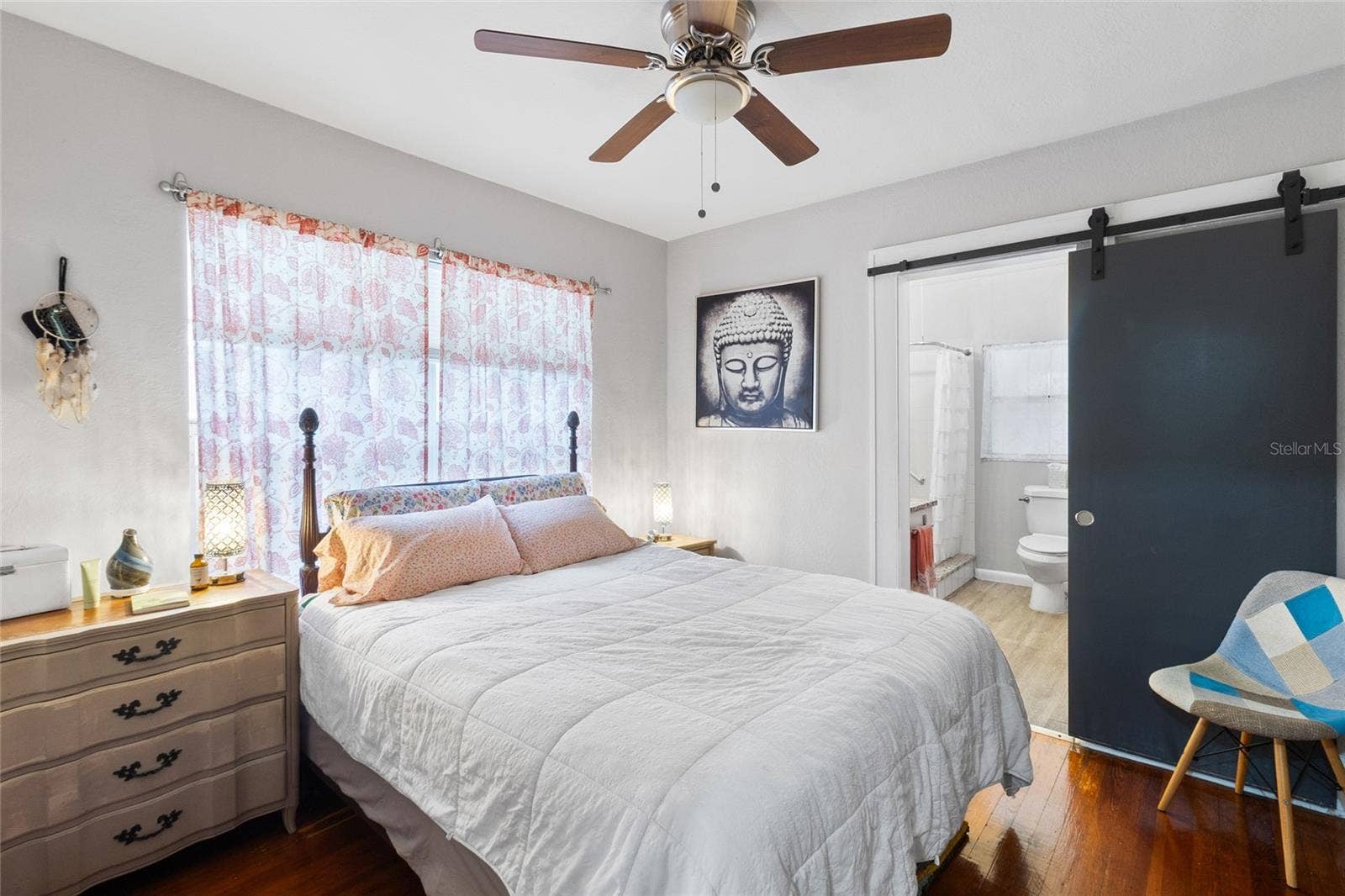 1527 13TH STREET S, St Petersburg, FL 33705 1527 13TH STREET S, St Petersburg, FL 33705