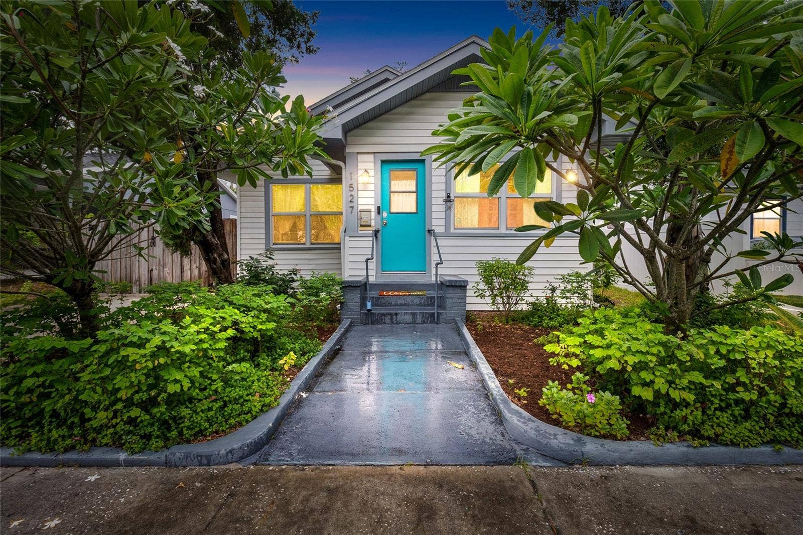 1527 13TH STREET S, St Petersburg, FL 33705 1527 13TH STREET S, St Petersburg, FL 33705