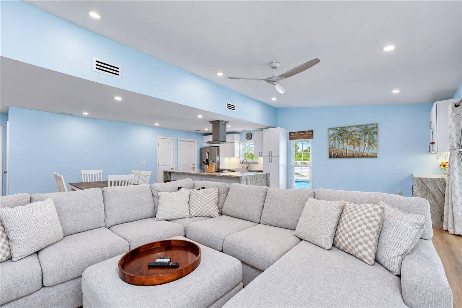 16201 PARKSIDE DRIVE, Tampa, FL 33624