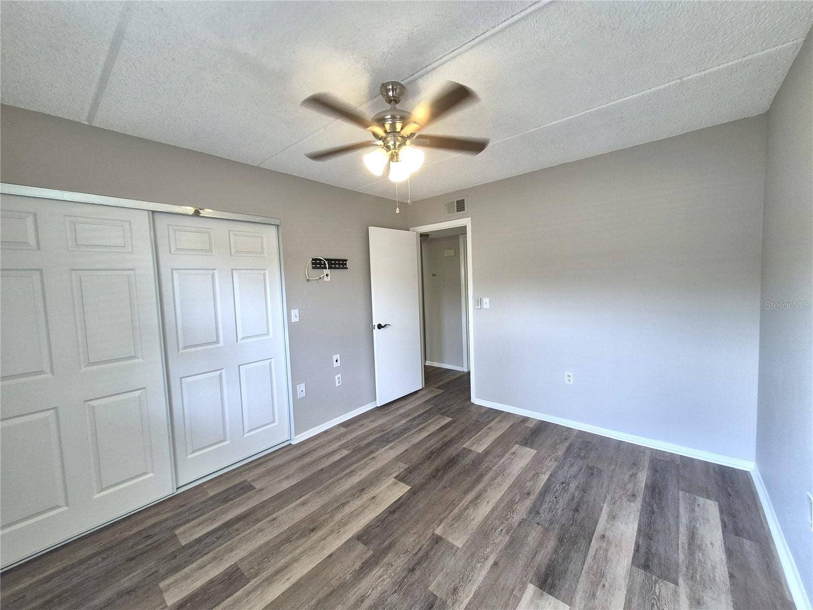305 MEADOW LANE, #305, Oldsmar, FL 34677 305 MEADOW LANE, #305, Oldsmar, FL 34677