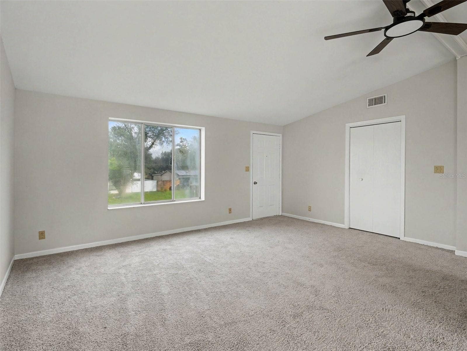 6306 FLORIDA CIR E, Apollo Beach, FL 33572