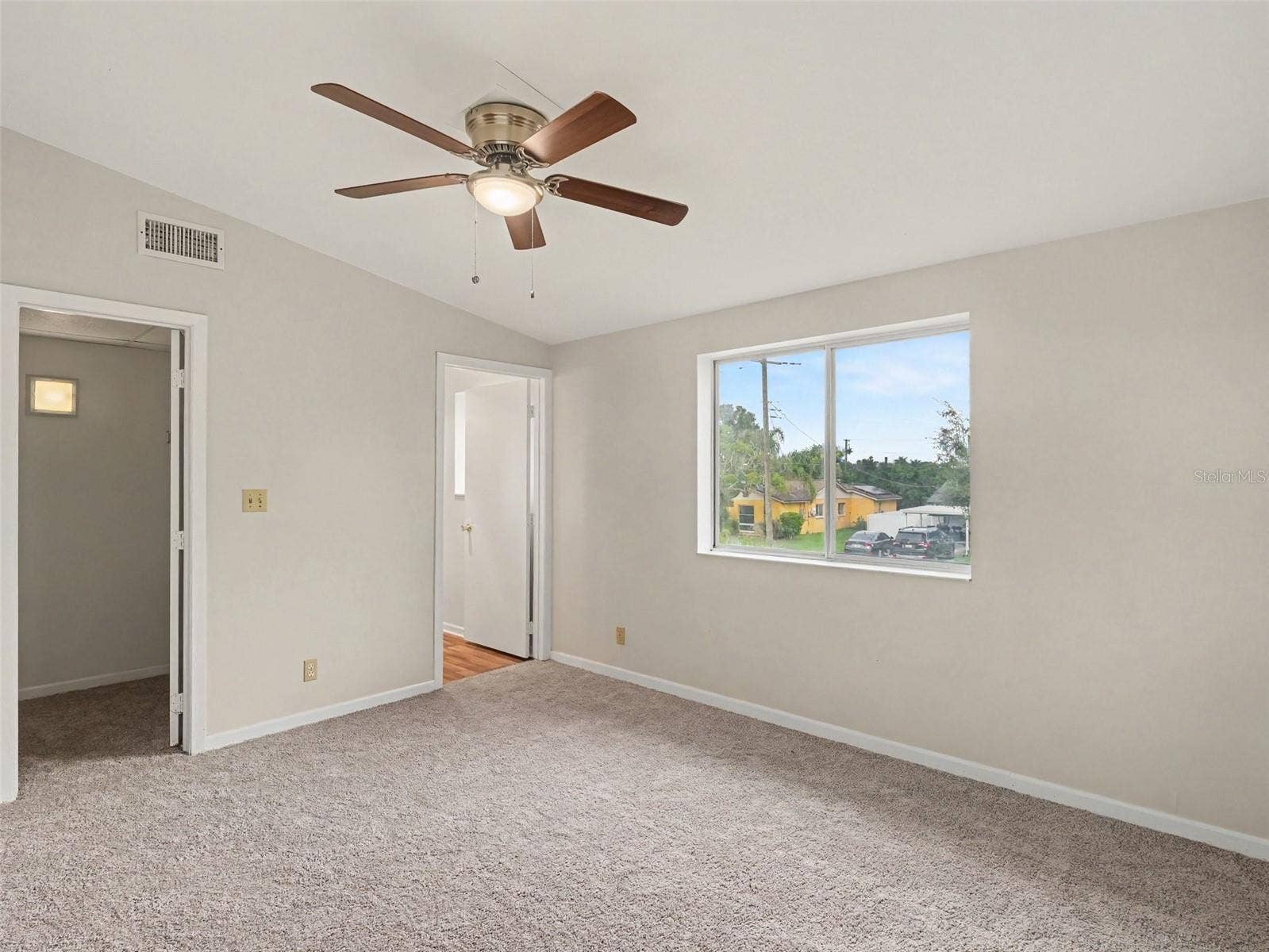 6306 FLORIDA CIR E, Apollo Beach, FL 33572