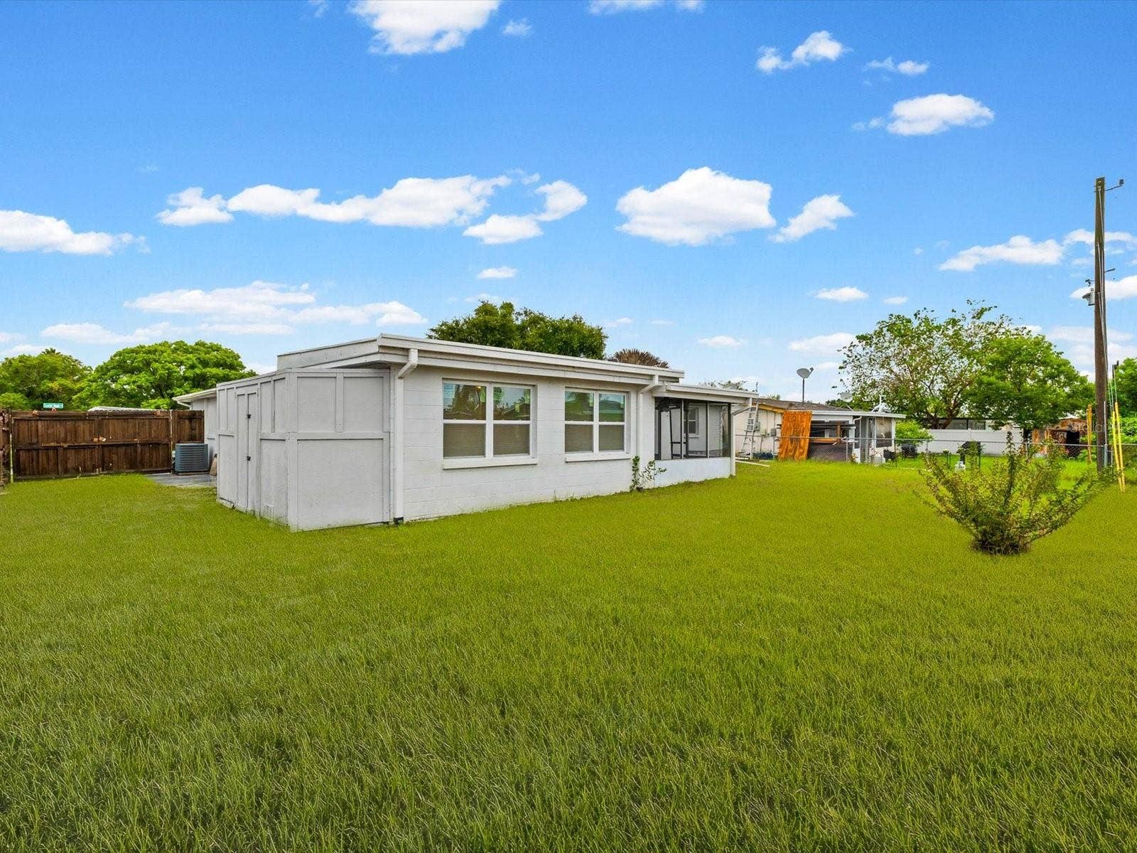 4004 SCARLET MAPLE DRIVE, Holiday, FL 34691 4004 SCARLET MAPLE DRIVE, Holiday, FL 34691