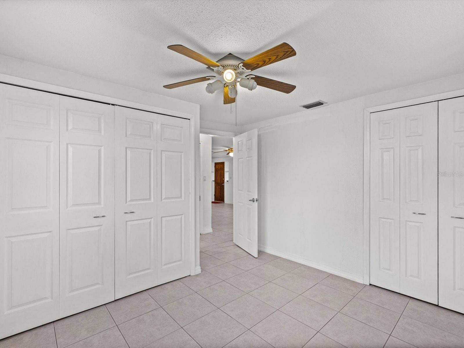 4004 SCARLET MAPLE DRIVE, Holiday, FL 34691 4004 SCARLET MAPLE DRIVE, Holiday, FL 34691