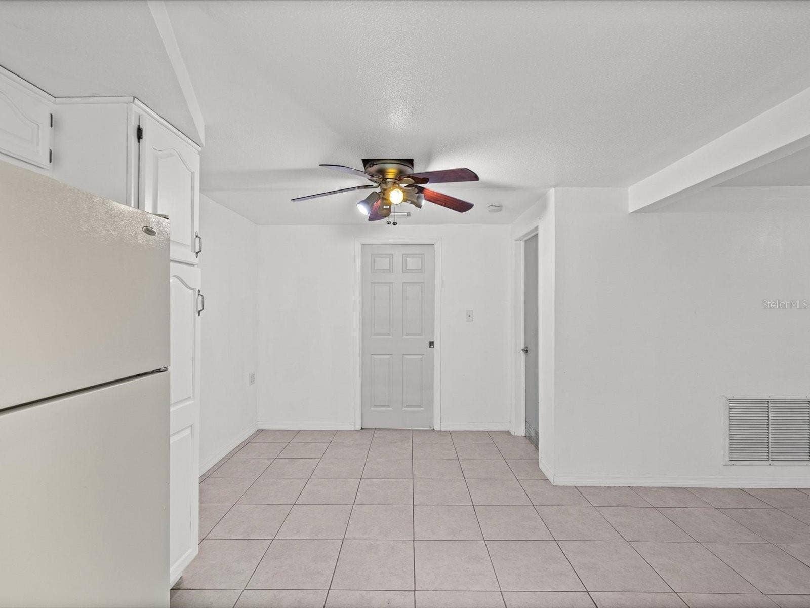 4004 SCARLET MAPLE DRIVE, Holiday, FL 34691 4004 SCARLET MAPLE DRIVE, Holiday, FL 34691