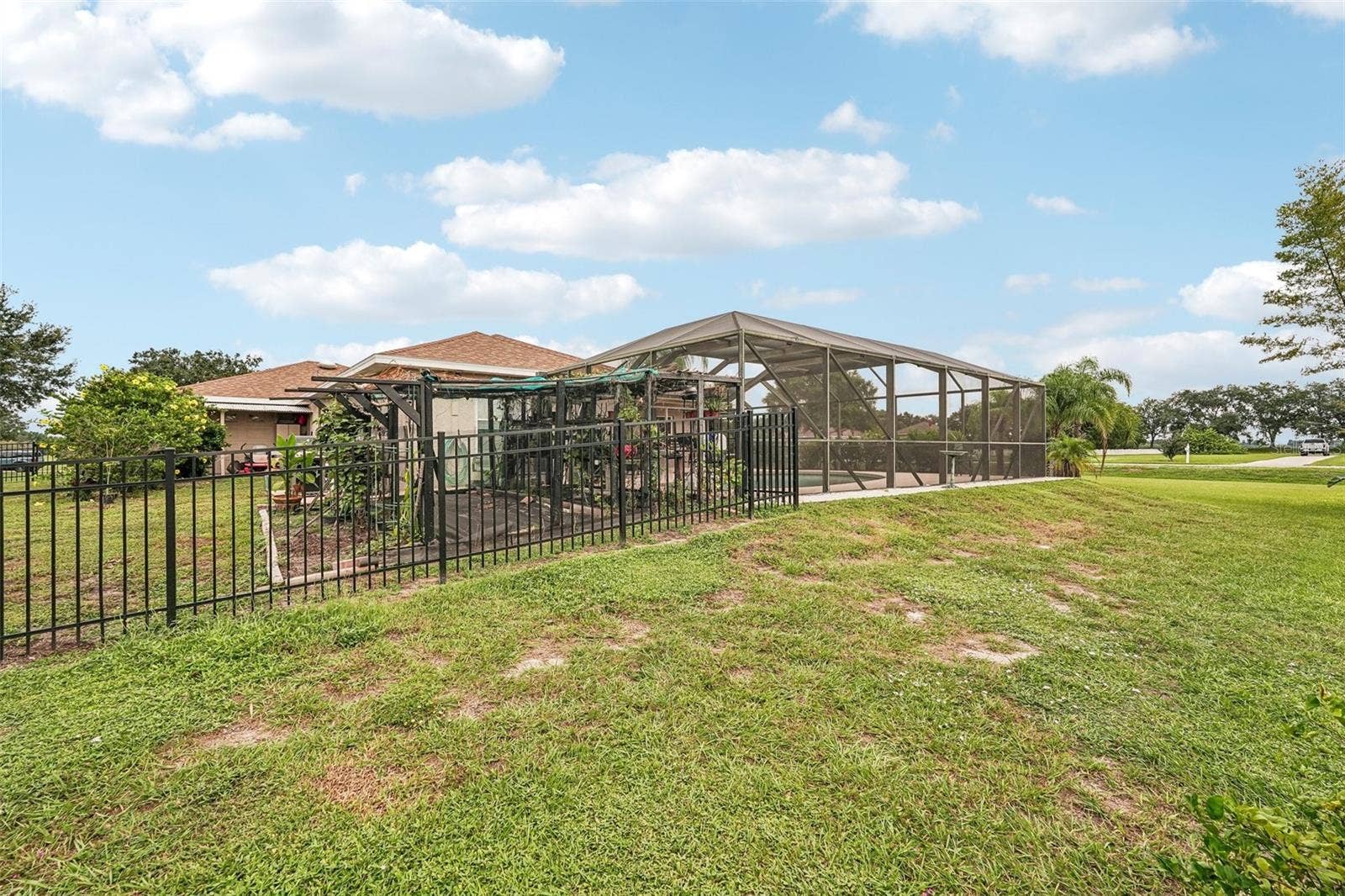 18115 HOWLING WOLF RUN, Parrish, FL 34219 18115 HOWLING WOLF RUN, Parrish, FL 34219