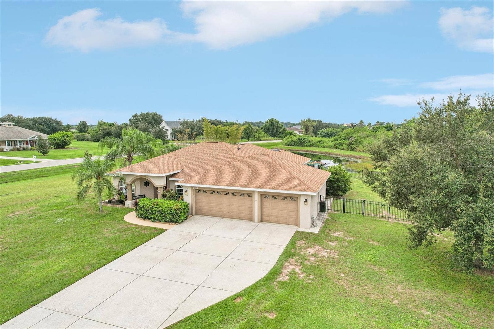 18115 HOWLING WOLF RUN, Parrish, FL 34219 18115 HOWLING WOLF RUN, Parrish, FL 34219