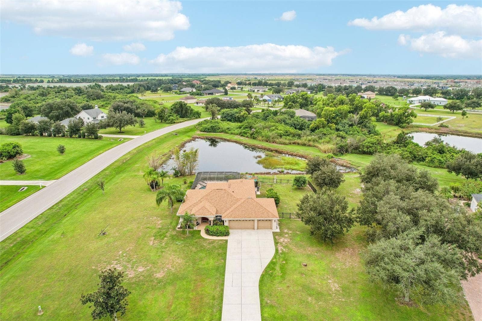 18115 HOWLING WOLF RUN, Parrish, FL 34219 18115 HOWLING WOLF RUN, Parrish, FL 34219