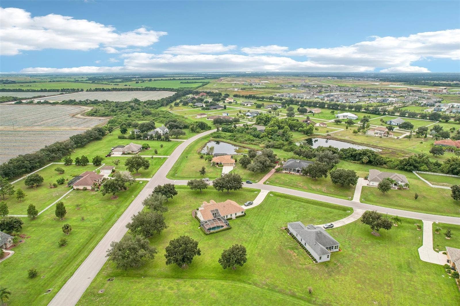 18115 HOWLING WOLF RUN, Parrish, FL 34219 18115 HOWLING WOLF RUN, Parrish, FL 34219