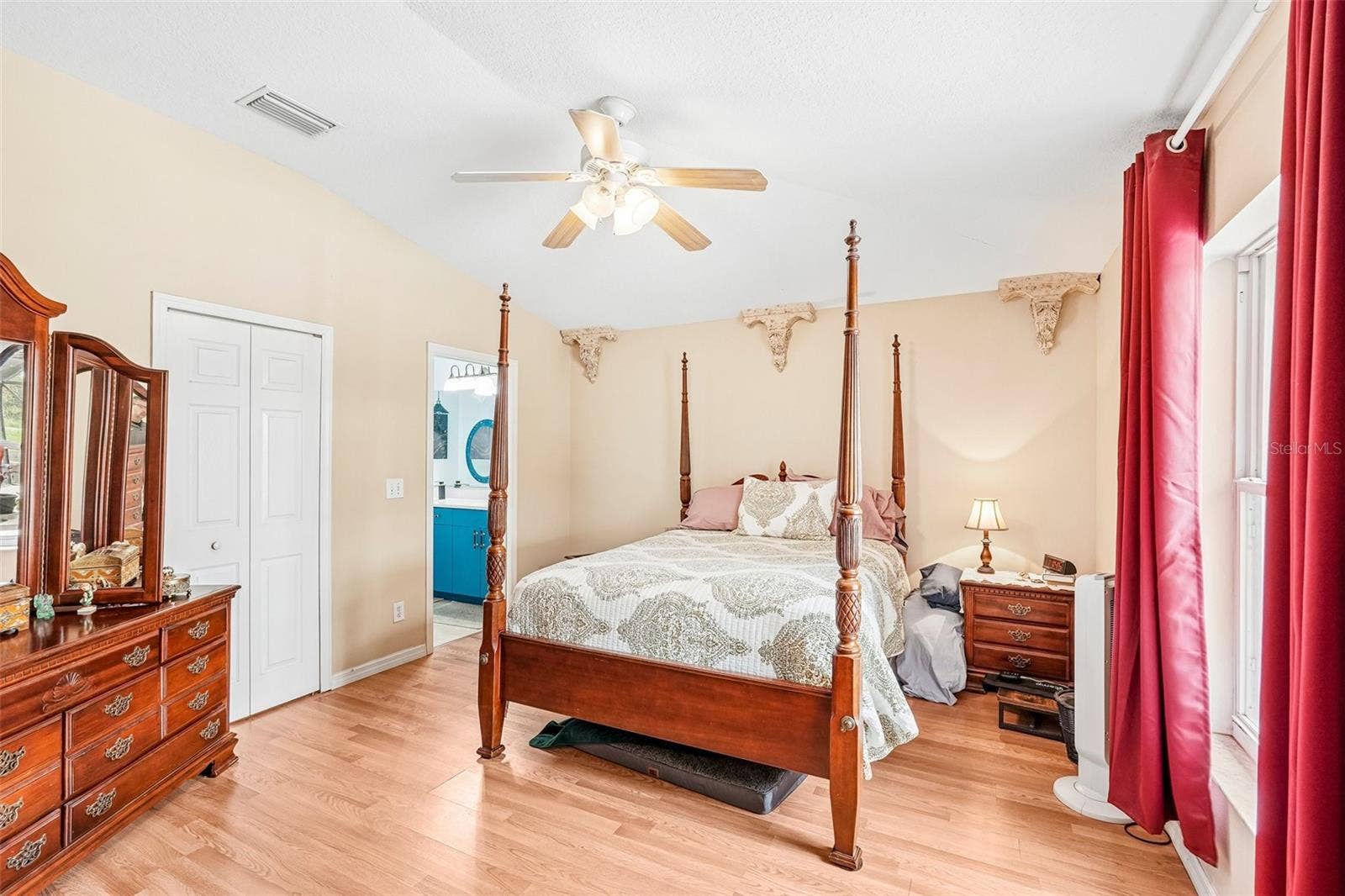 18115 HOWLING WOLF RUN, Parrish, FL 34219 18115 HOWLING WOLF RUN, Parrish, FL 34219