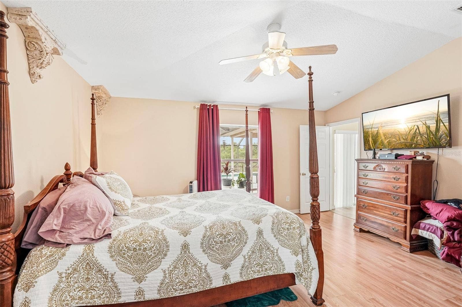 18115 HOWLING WOLF RUN, Parrish, FL 34219 18115 HOWLING WOLF RUN, Parrish, FL 34219